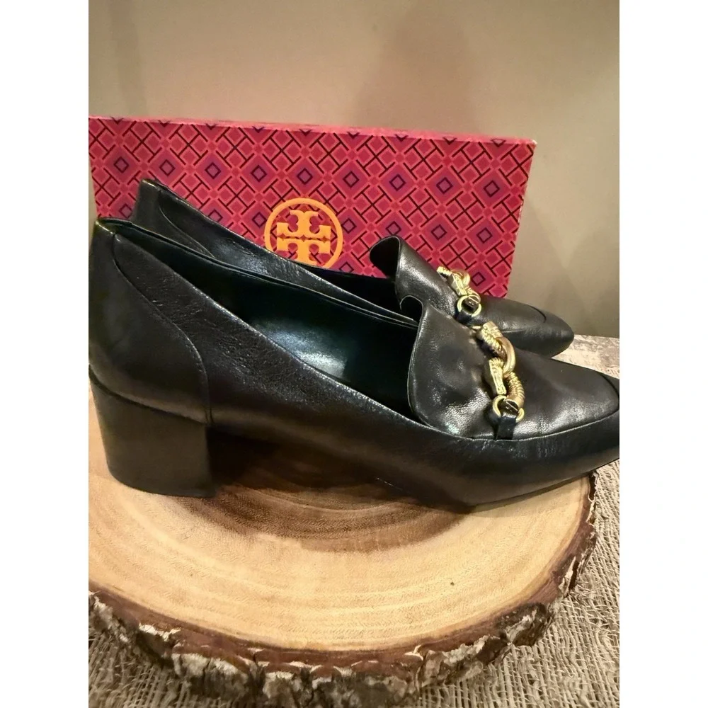 Tory Burch Women's Jessa Leather Heeled Loafer Black Block Heel Gold Links 9.5